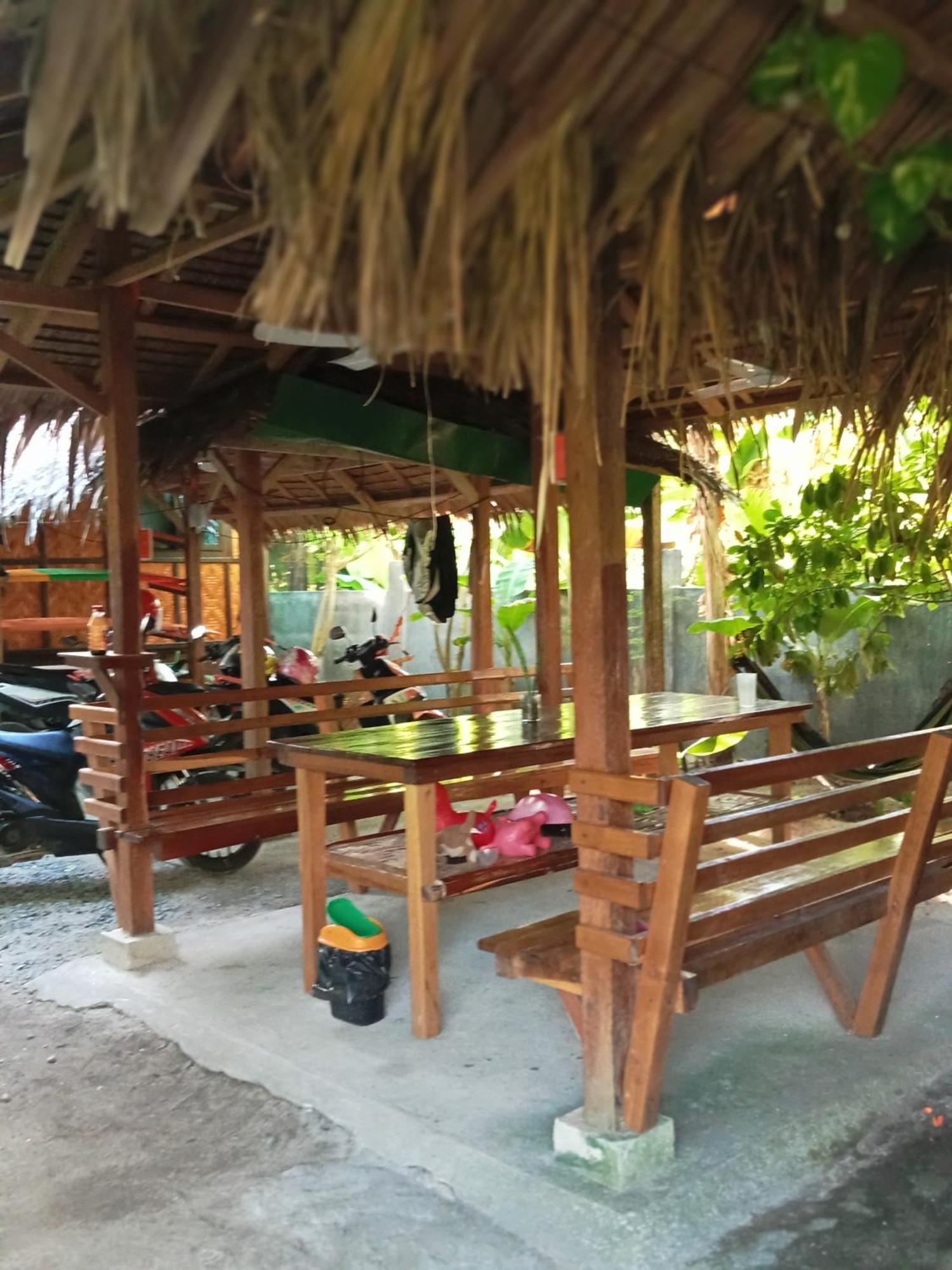 Weeroona Huts Homestay Pacifico San Isidro  Екстериор снимка