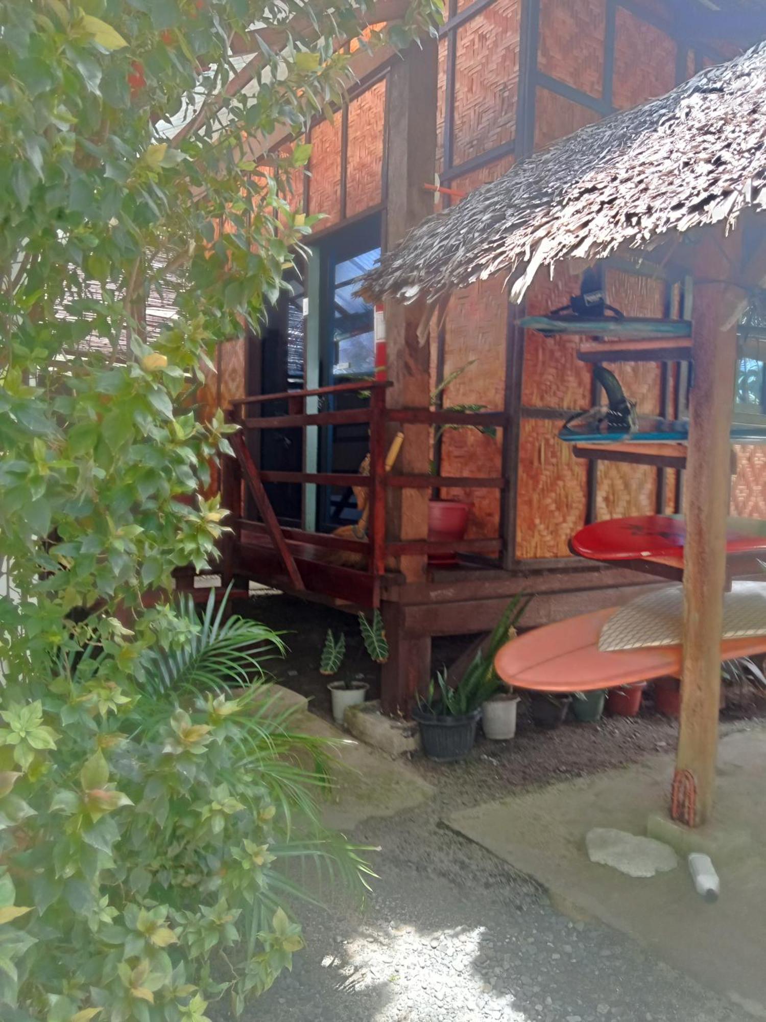 Weeroona Huts Homestay Pacifico San Isidro  Екстериор снимка